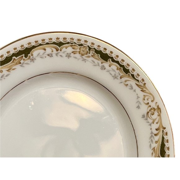 Vintage Lot Of 2 Signature Collection Queen Anne China Round Bread Plates - Picture 2 of 3